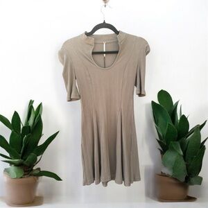 Free People NWT Jolene Fit and Flate Dress in Army Green Size XS